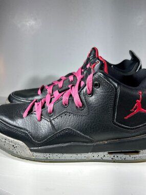 Jordan Courtside 23 Boys Youth Basketball Shoes Size 5 5Y Black Red Sneakers Kid